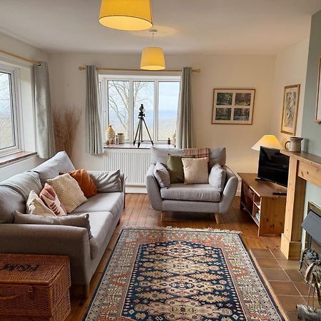 Yew Tree Cottage - Walks From The Door Colwall ภายนอก รูปภาพ