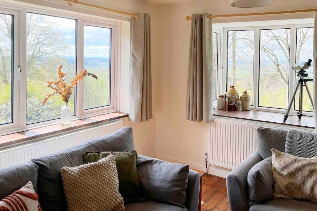 Yew Tree Cottage - Walks From The Door Colwall ภายนอก รูปภาพ